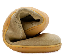 Lade das Bild in den Galerie-Viewer, Vivobarefoot RA III MENS Honey Suede
